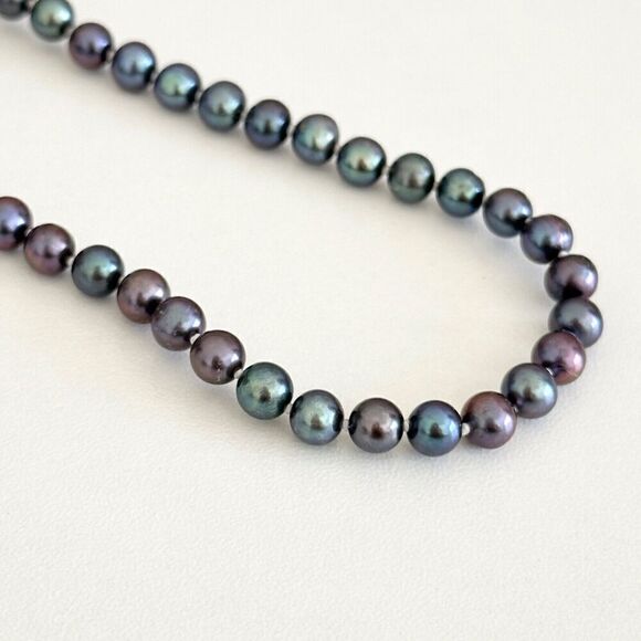 10K Solid Yellow Gold Clasp 5.5MM Black Pearl Hand Knotted Vintage Necklace 18" - Picture 6 of 11